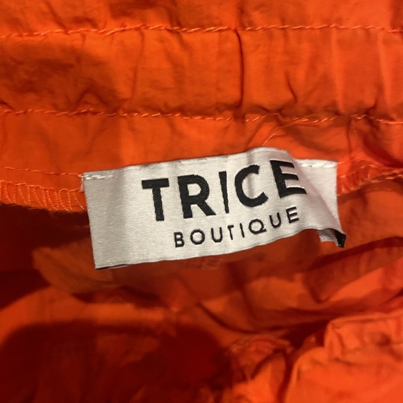 Orange cargo windbreaker pants - Picture 6 of 7